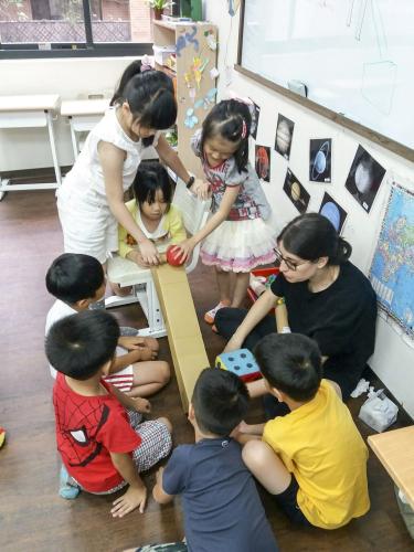 艾力美語小學部 (2)-1000