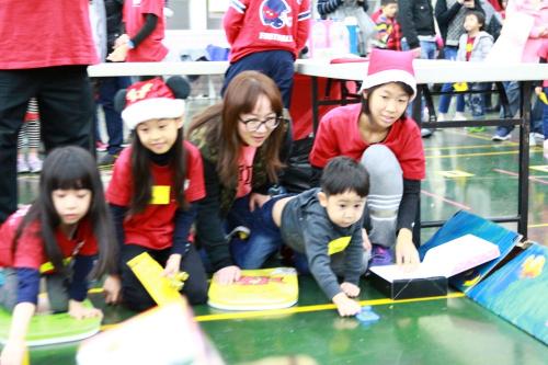 艾力美語耶誕關懷 (13)