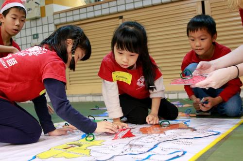 艾力美語耶誕關懷 (37)