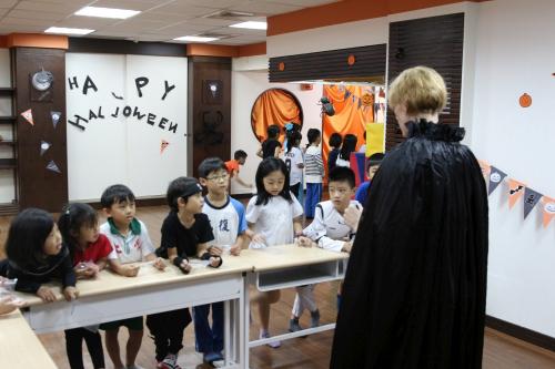 艾力美語萬聖節 (8)