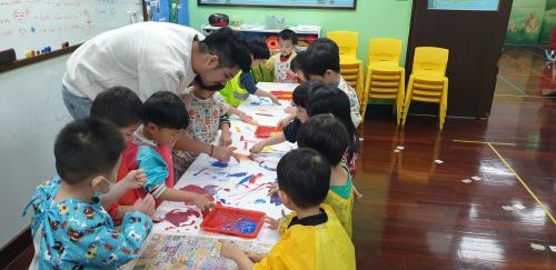 艾力美語 幼兒部 (13)