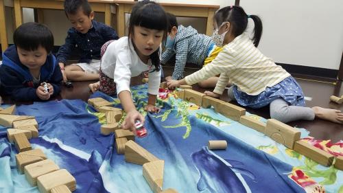 艾力美語 幼兒部 (3)