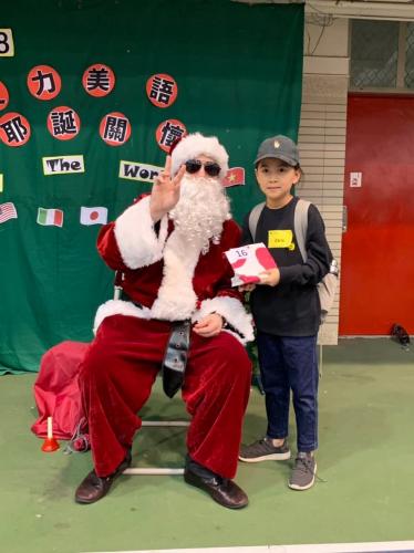 20181215艾力美語小學部交換禮物 181217 0043