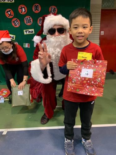 20181215艾力美語小學部交換禮物 181217 0078