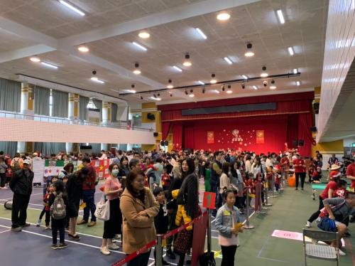 20181215艾力美語小學部交換禮物 181217 0094