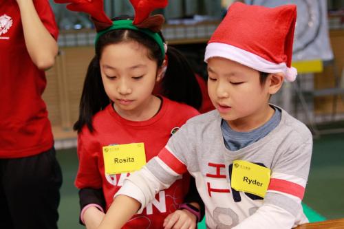 艾力美語耶誕關懷 (172)