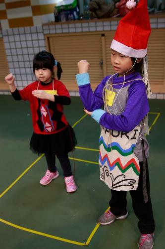 艾力美語耶誕關懷 (174)