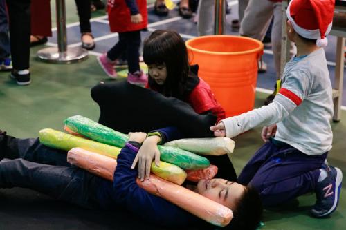 艾力美語耶誕關懷 (178)