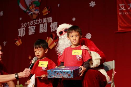 艾力美語耶誕關懷 (225)