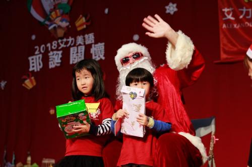 艾力美語耶誕關懷 (230)