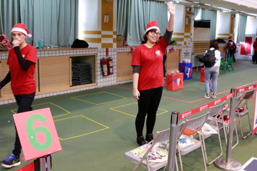 艾力美語耶誕關懷 (306)