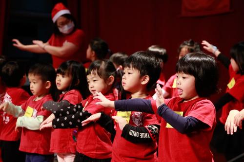 艾力美語耶誕關懷 (56)