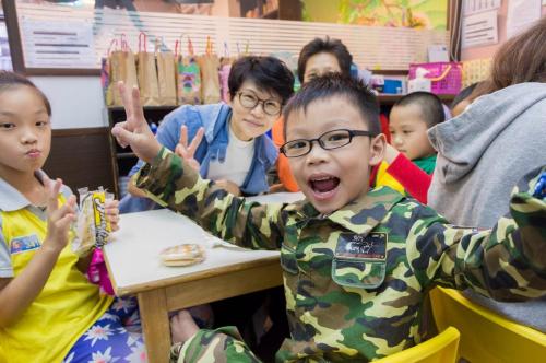 22860104 292988927881889 7401390783024489764 o